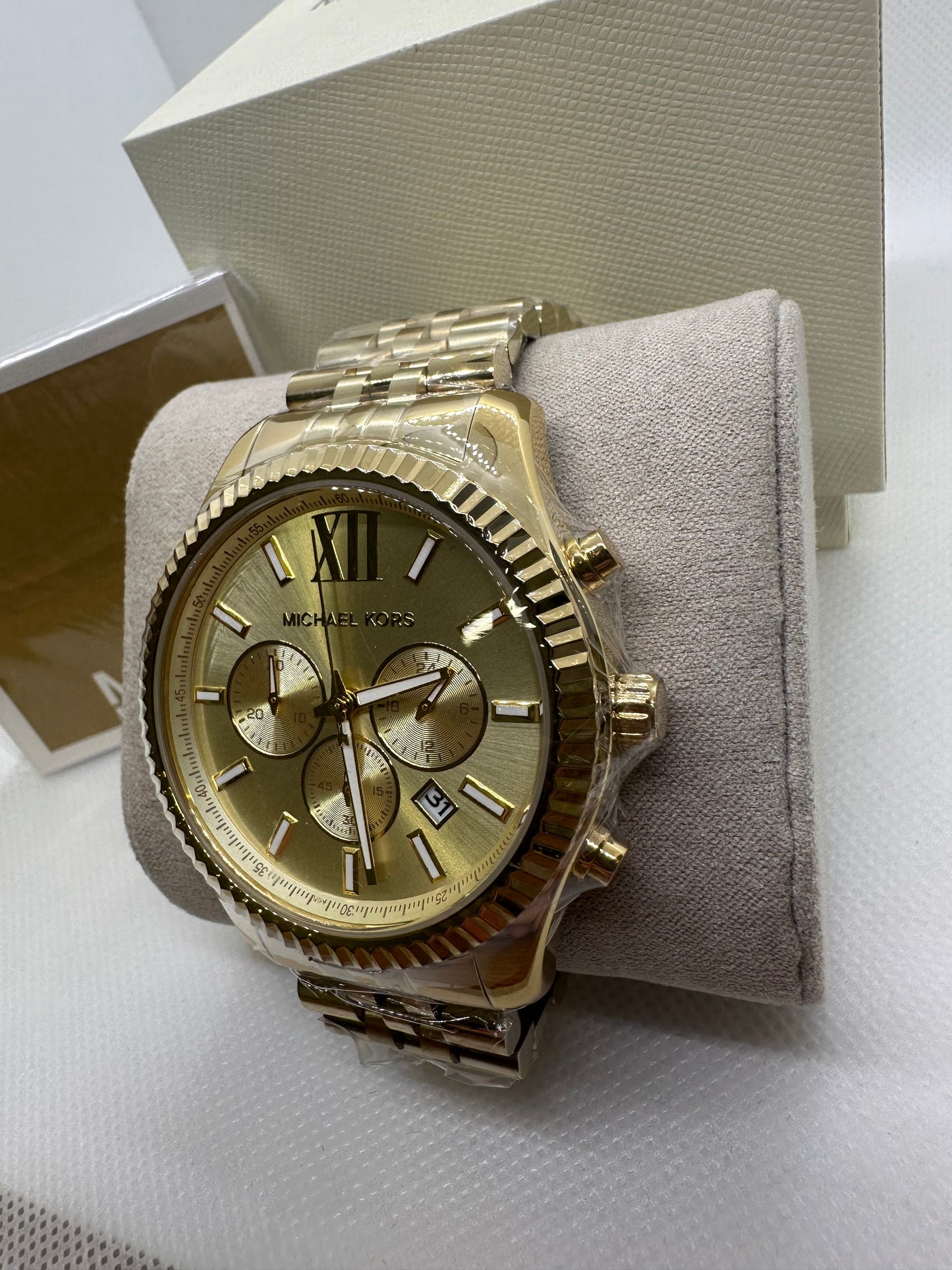 MK8281 Men’s Chronograph Watch – Gold-Tone Stainless Steel with Champagne Dial