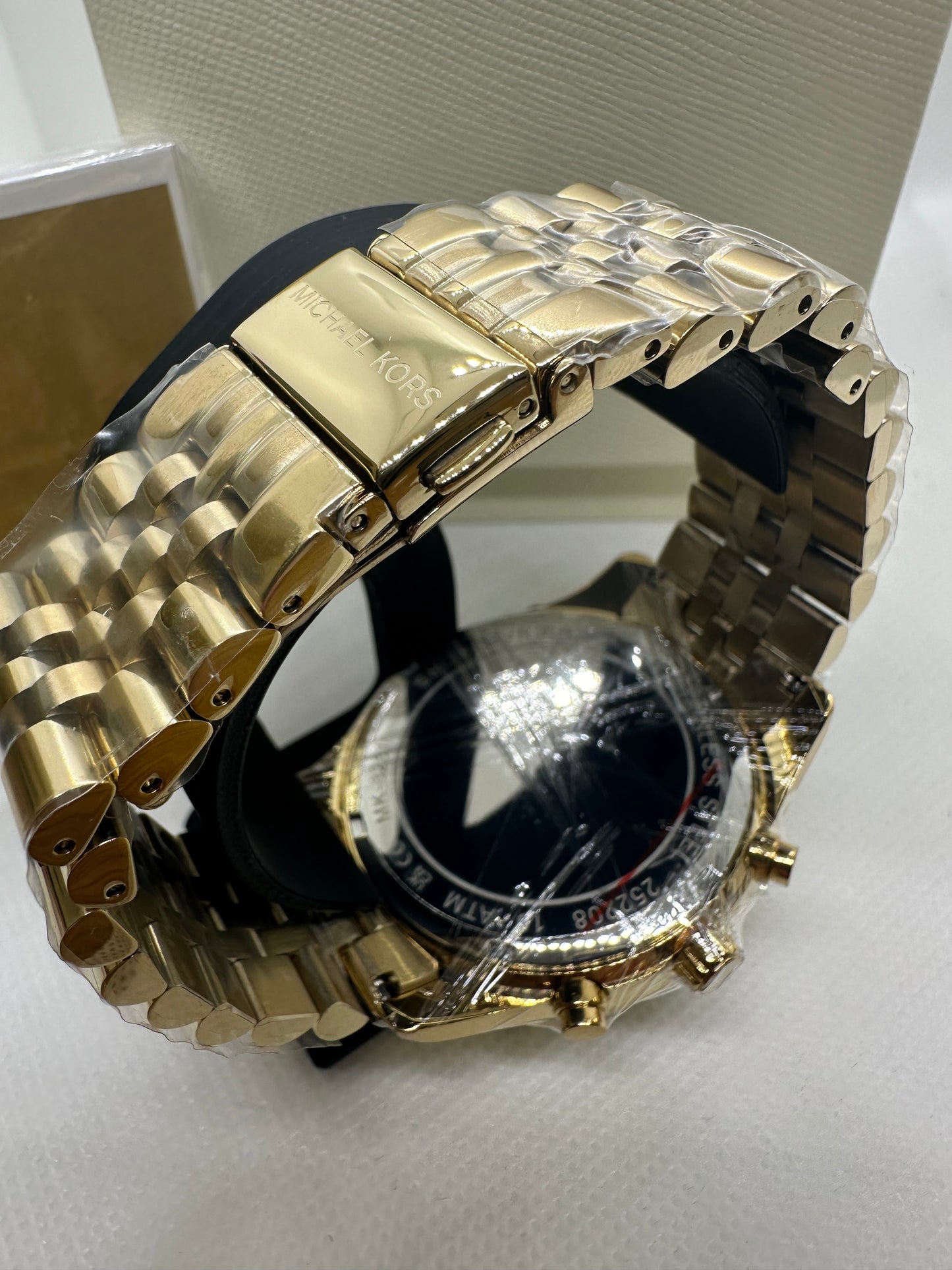 MK8281 Men’s Chronograph Watch – Gold-Tone Stainless Steel with Champagne Dial