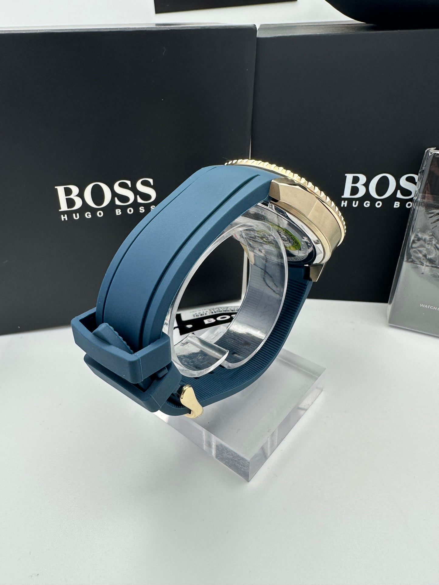 HB1513965 Admiral Blue & Gold Tone Dial Stainless Steel, Silicon Strap Mens Chronograph Watch