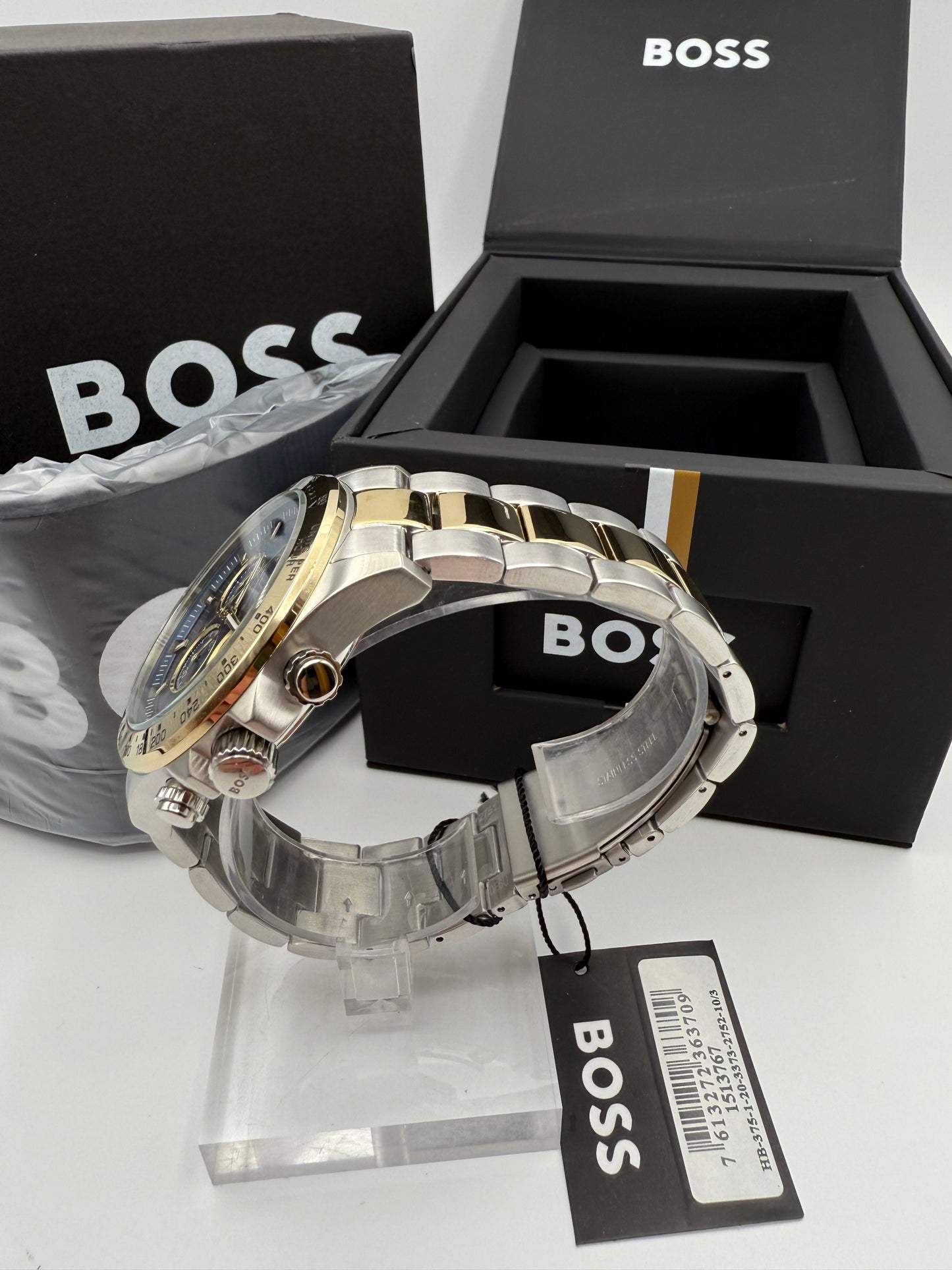 Stylish Men’s HB1513767 Two-Tone Chronograph Watch with a Durable Stainless Steel Bracelet