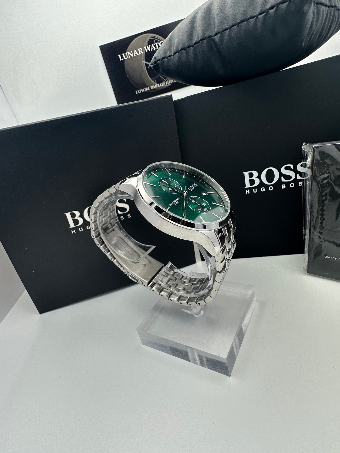 HB1513975 Green Dial Silver Tone Bracelet Stainless Steel Mens Chronograph Watch